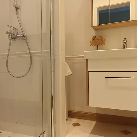 Hilltop Garden Apartmán *