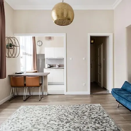 Hilltop Garden Apartman Budapest